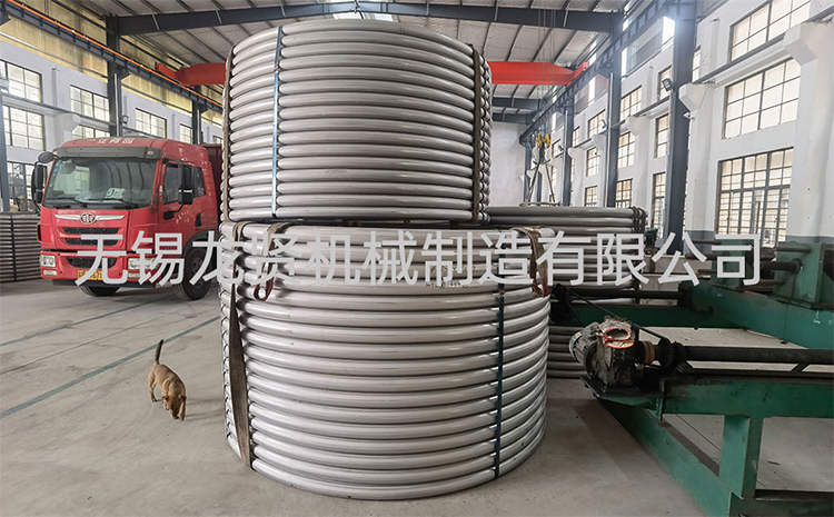 化工封頭外半管碰見(jiàn)接管怎么避開(kāi)？